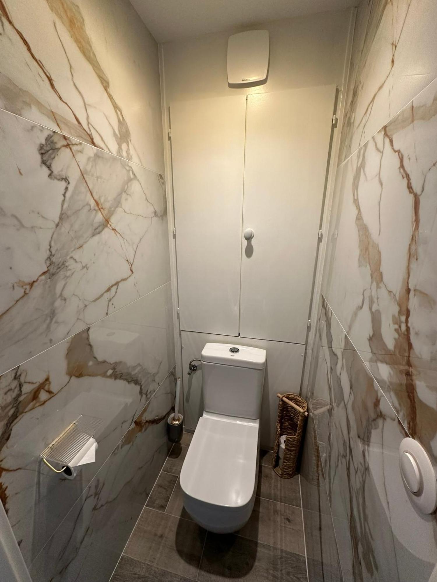 Marblemood Apartment